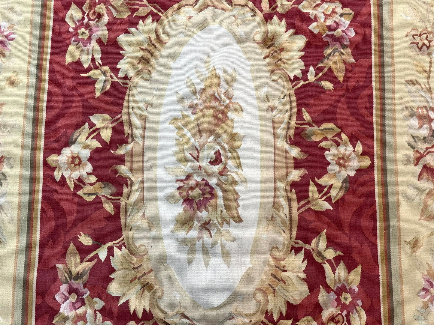Aubusson Rug 4x6, Red, Floral, European Design, Vintage, Wool - Nuvé