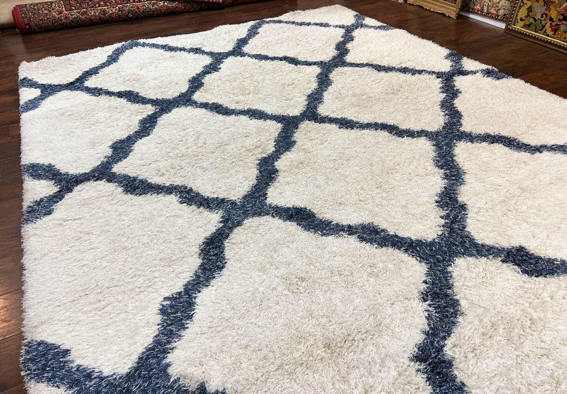 Modern Shag Rug 9x12, Ivory and Dark Blue, Diamond Pattern, Soft, Room Sized, Contemporary Rug, Plush - Nuvé