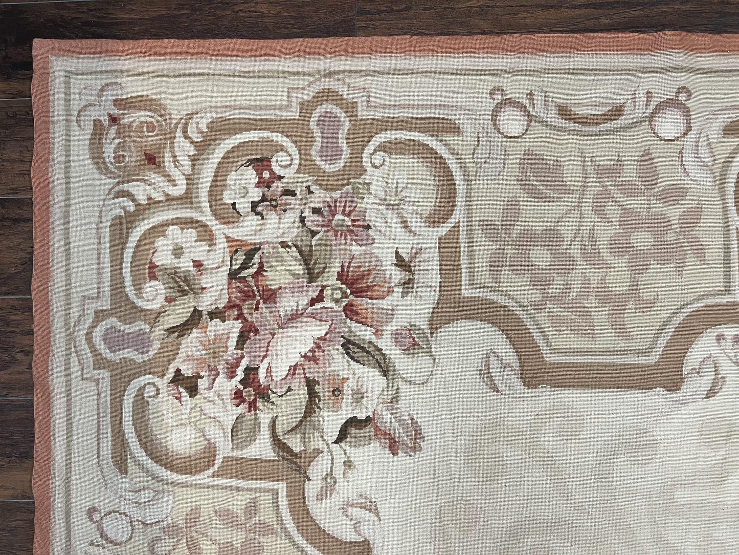 10x14 Aubusson Rug, Wool Handmade Vintage Carpet, French European Design, Elegant - Nuvé