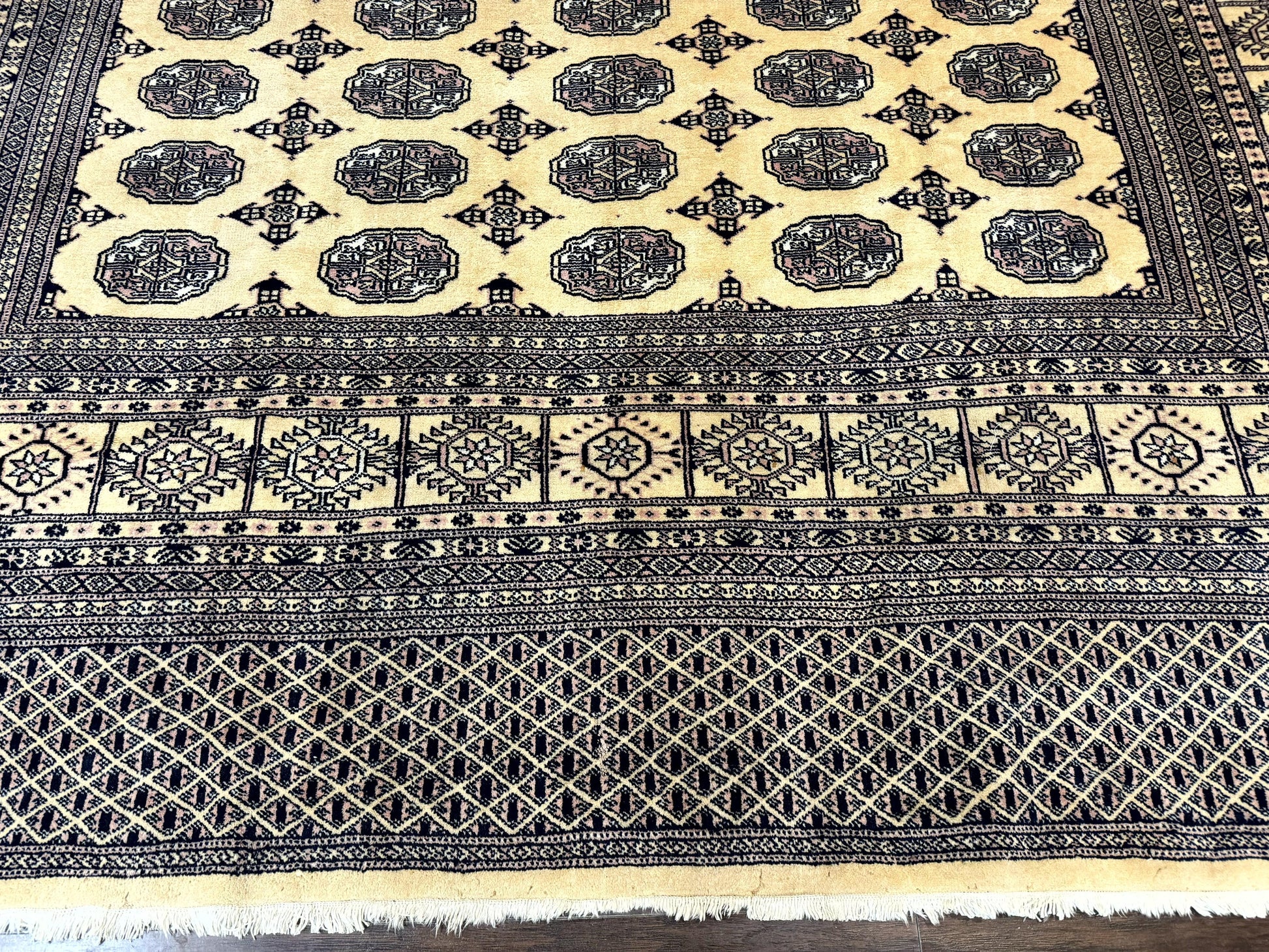 Pakistani Bokhara Turkoman Rug 9x11, Cream, Handmade Wool Vintage Carpet - Nuvé
