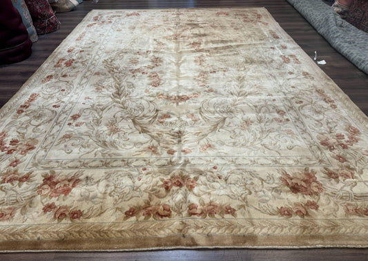 Chinese Aubusson Wool Rug 10x14, European Design, Thick Wool Pile - Nuvé