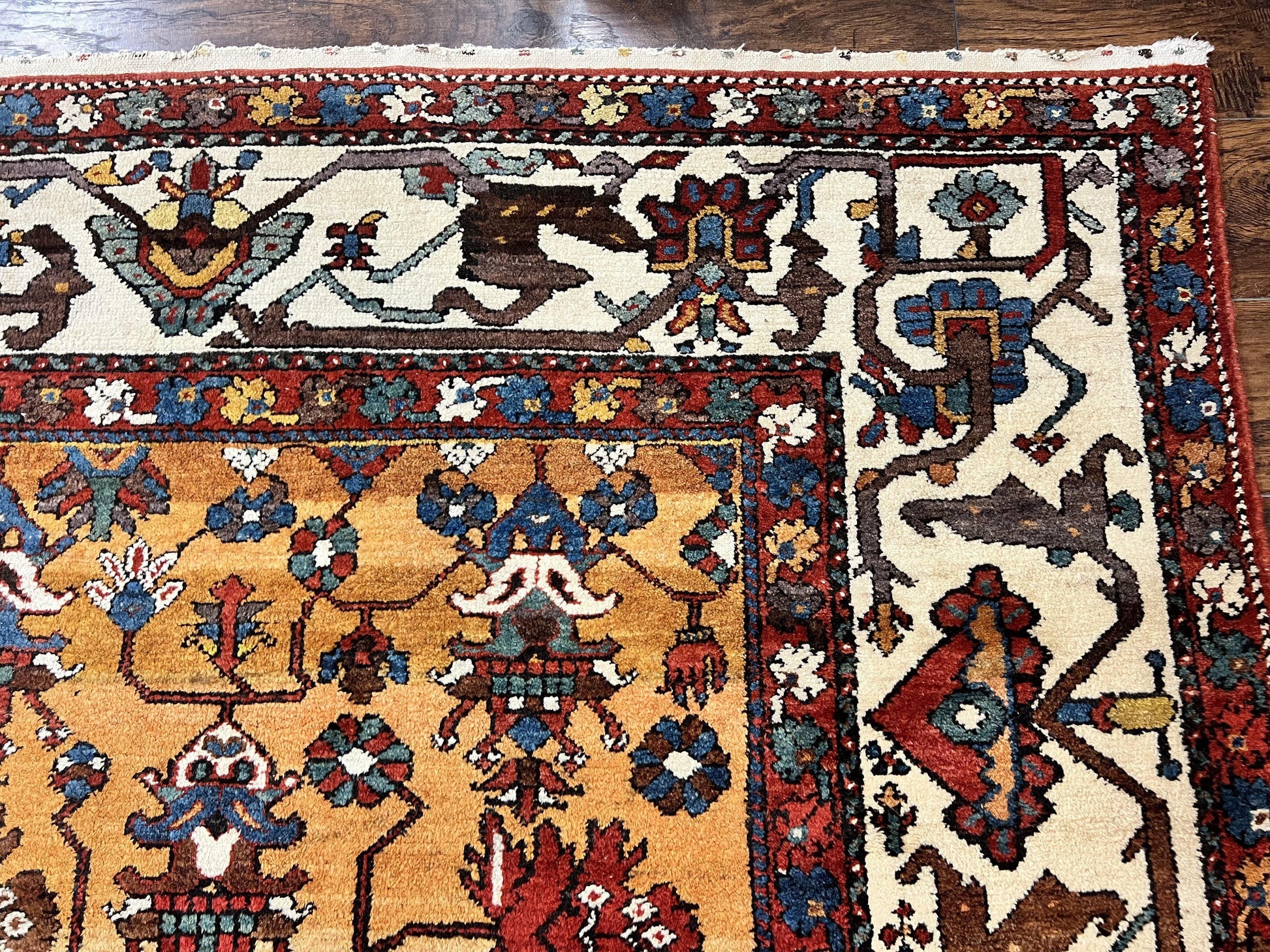Antique Persian Bakhtiari Rug 14x19 – Rare Palace Size Carpet - Nuvé