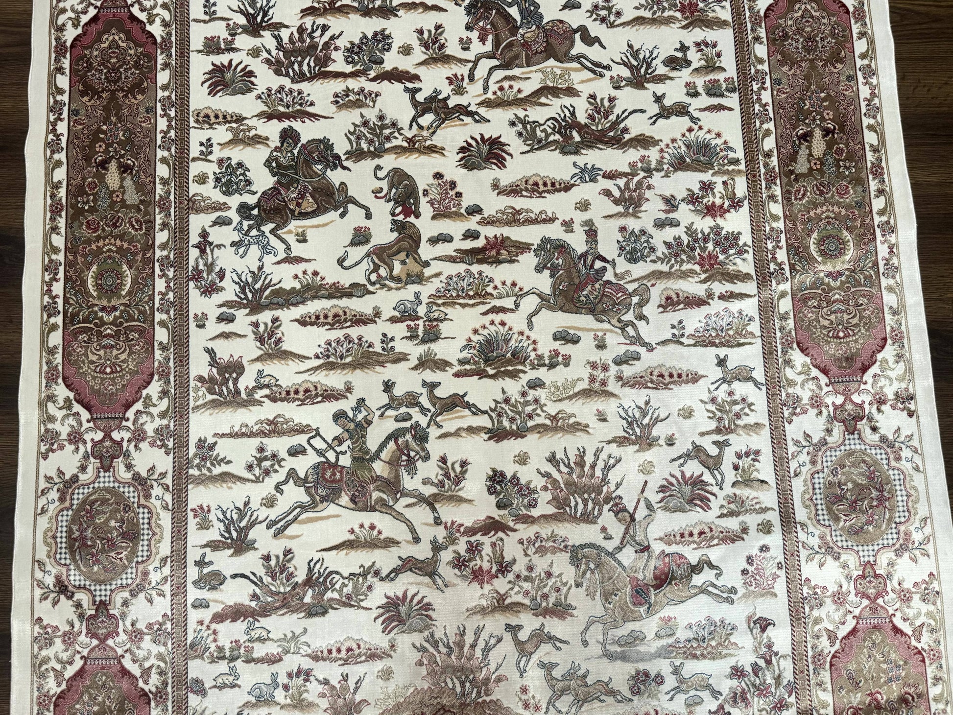 Turkish Silk Rug 5x8, Ivory, Hunting Design, Animal Pictorials, Bamboo Silk - Nuvé