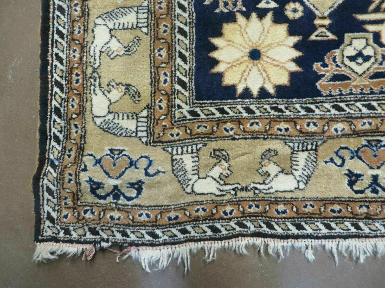 Persian Qum Rug 5.6 x 8.8, Navy Blue - Nuvé
