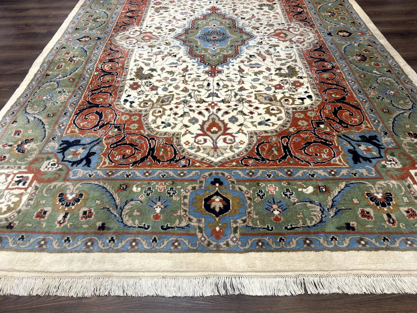 Indo Persian Rug 9x12, Ivory Red Green, Traditional Oriental Carpet - Nuvé
