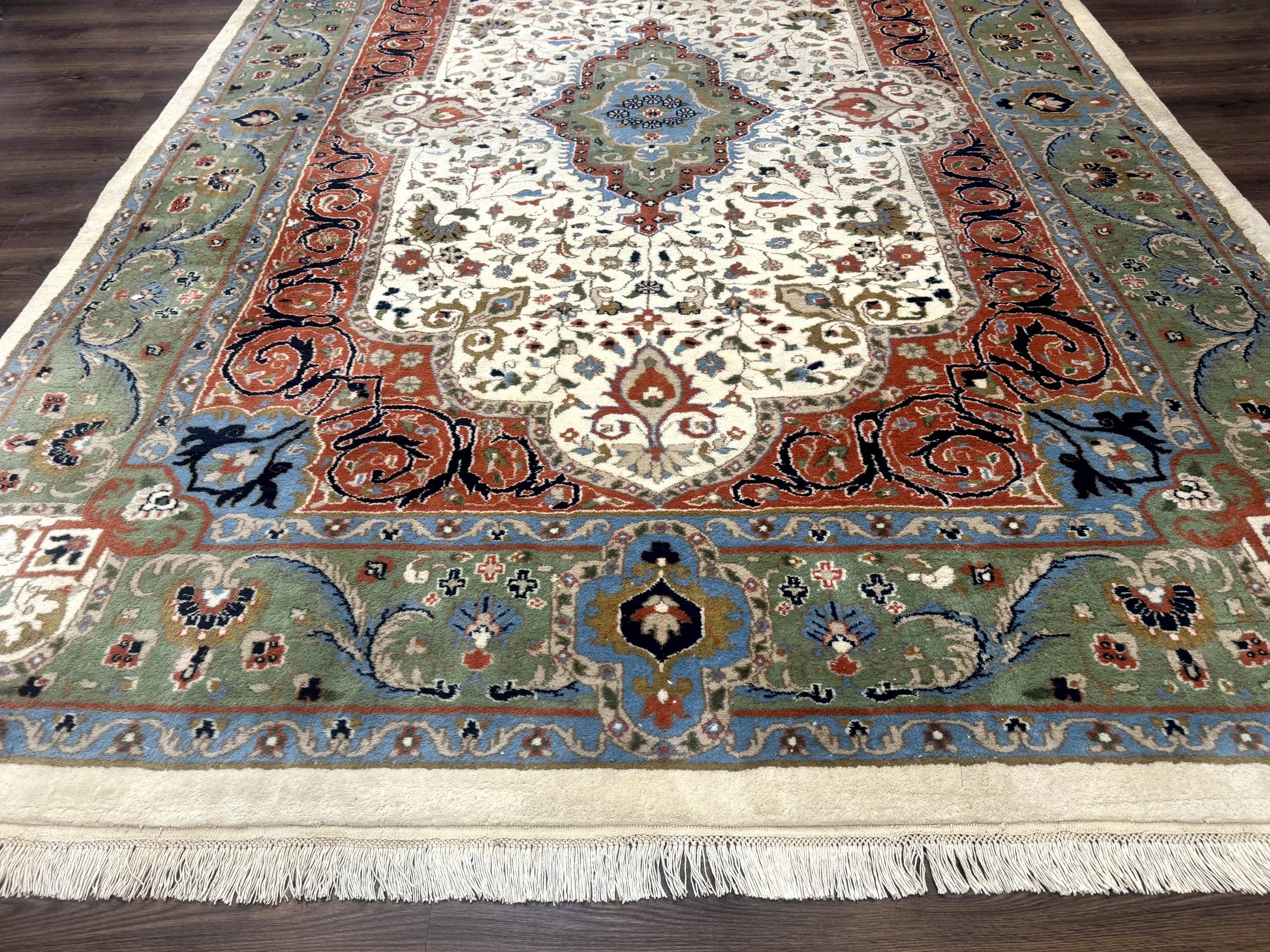 Indo Persian Rug 9x12, Ivory Red Green, Traditional Oriental Carpet - Nuvé