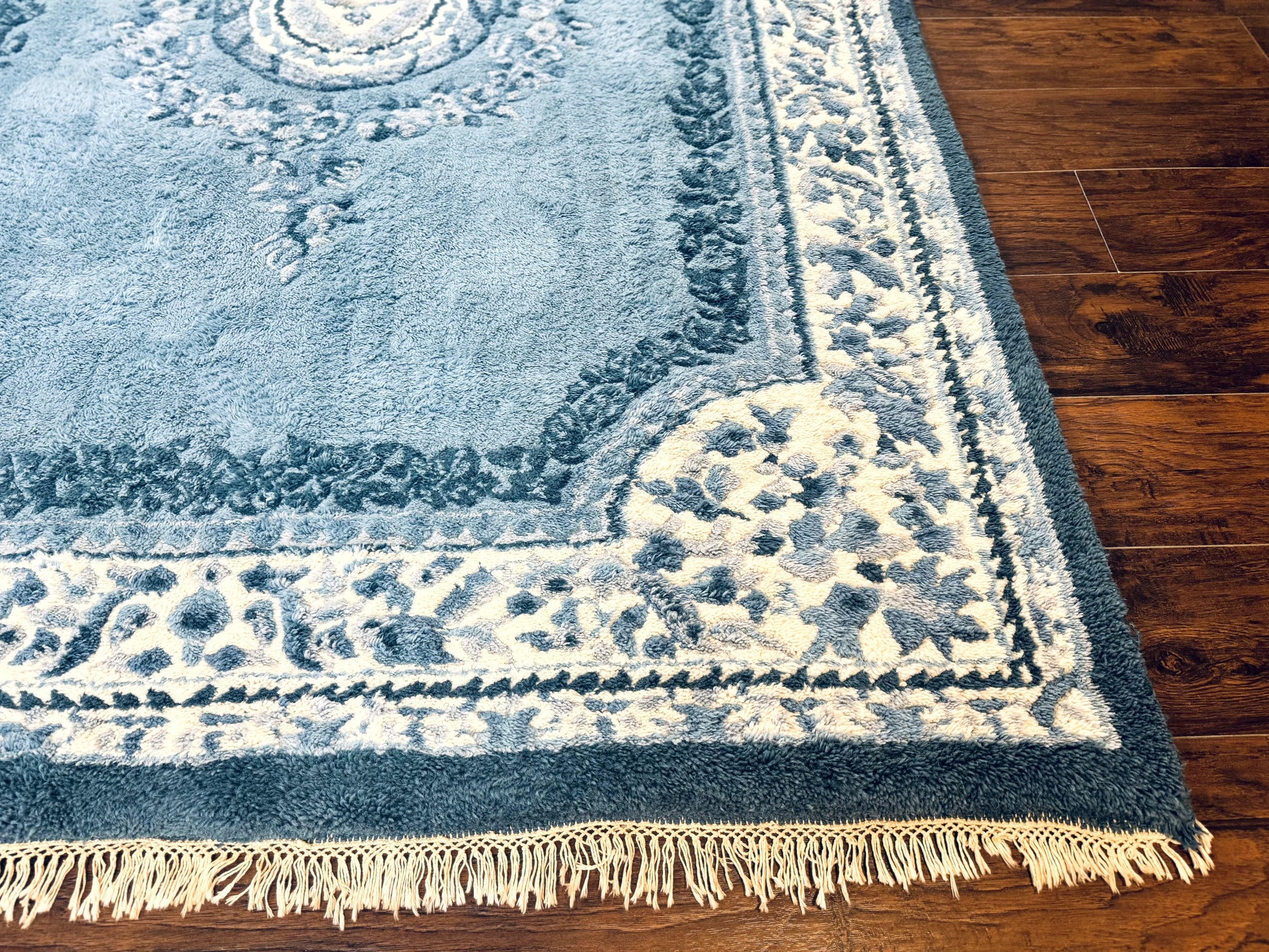 Indo Chinese Aubusson Rug 6x9, Light Blue and Ivory, Handmade Vintage Wool Carpet - Nuvé