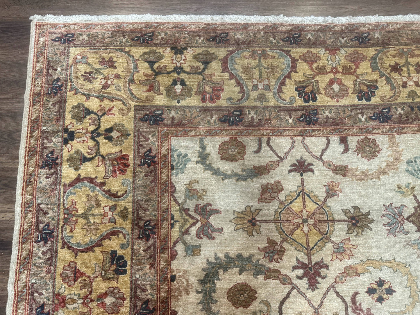 Egyptian Rug 9x12, Mahal Sultanabad Carpet, Handmade Wool Rug, Oatmeal Color - Nuvé