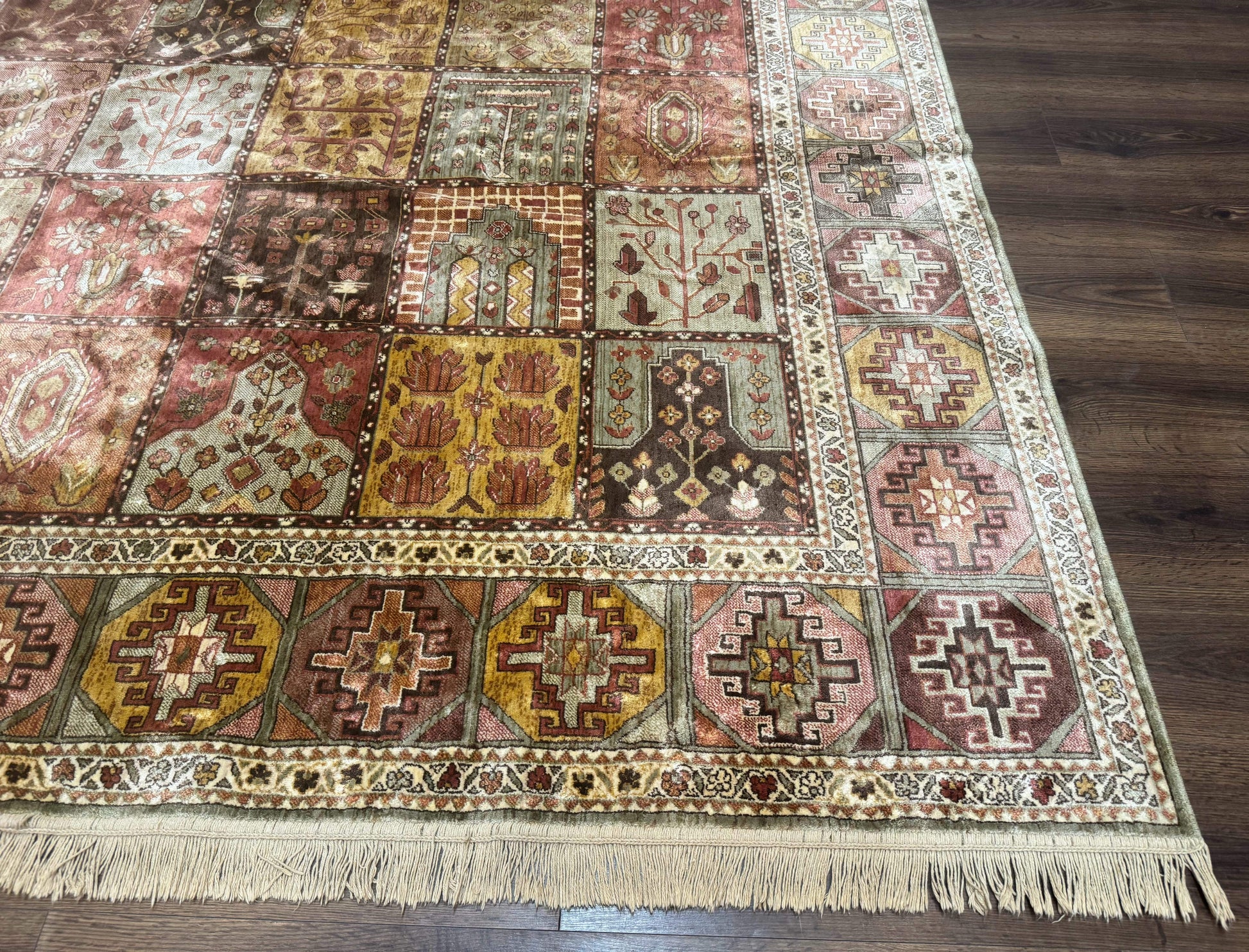 Panel Design Rug 8 x 10.6, Oriental Carpet, Belgium Power Loomed Rug - Nuvé