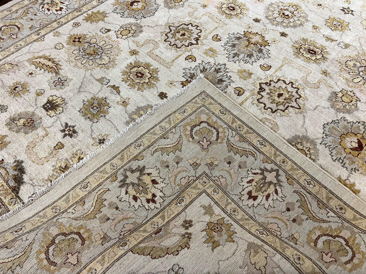 Peshawar Rug 8x10, Oushak Rug, Neutral Colors Hand Knotted Farmhouse Rug - Nuvé