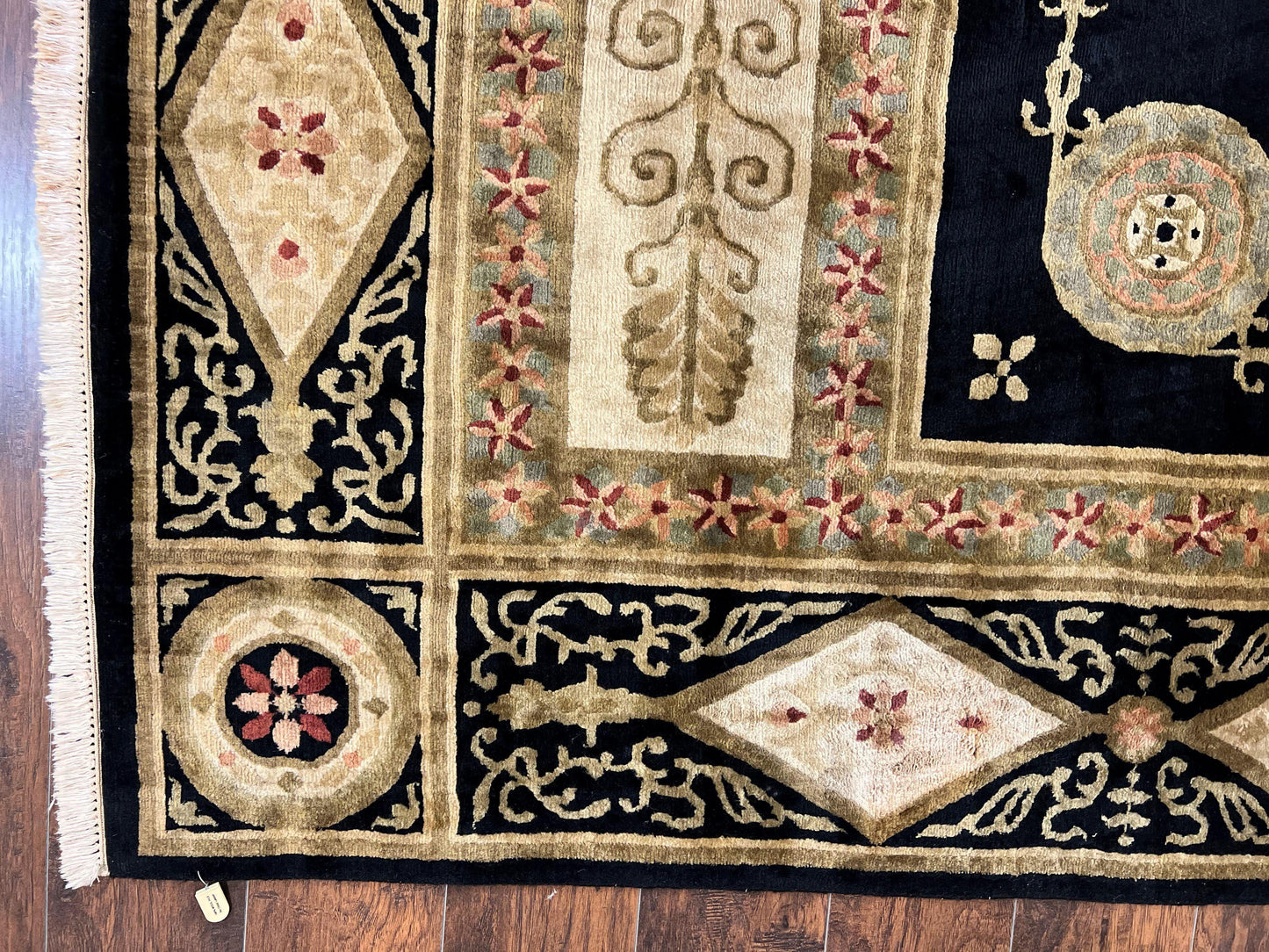 Tibetan Rug 8x10, Nepali Area Rug, Soft New Zealand Wool Carpet 8 x 10 ft, Black Tan Beige, Vintage Handmade Rug, French Aubusson Pattern - Nuvé