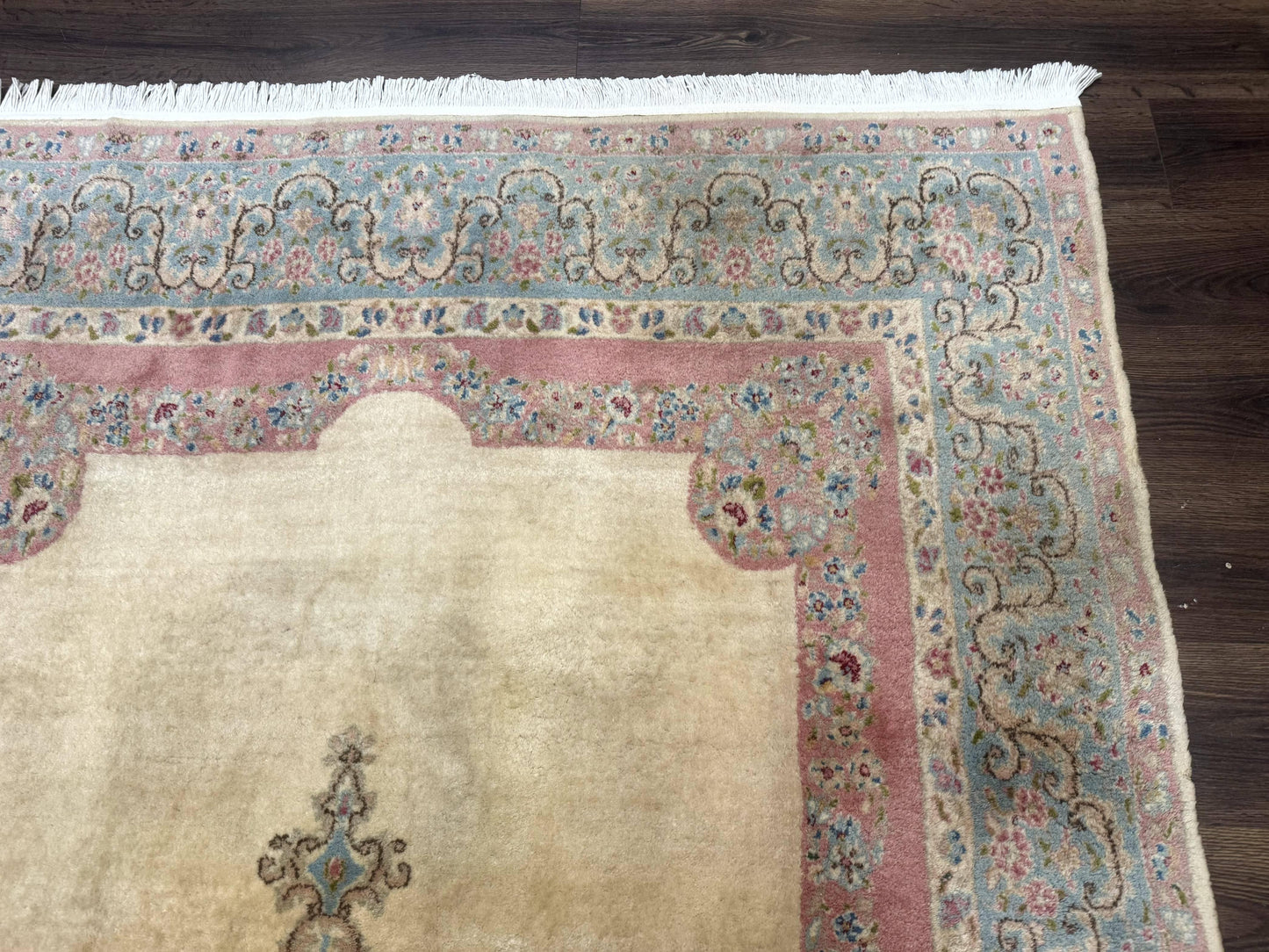 Persian Kerman Rug 6x9, Pastel Colors, Semi Open Field - Nuvé