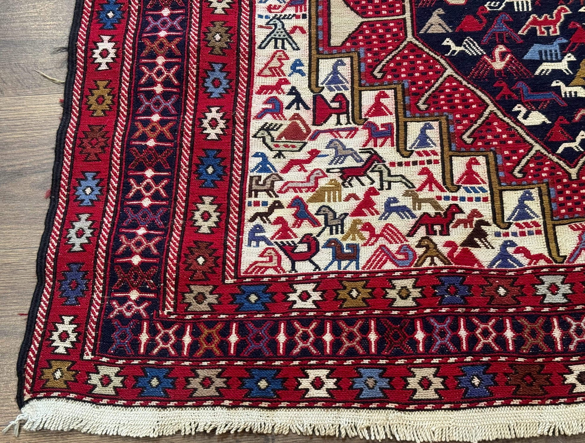 Persian Soumak Kilim Rug 4x6, Triple Medallions Tribal Pictorials, Caucasian Azerbaijani Kilim - Nuvé