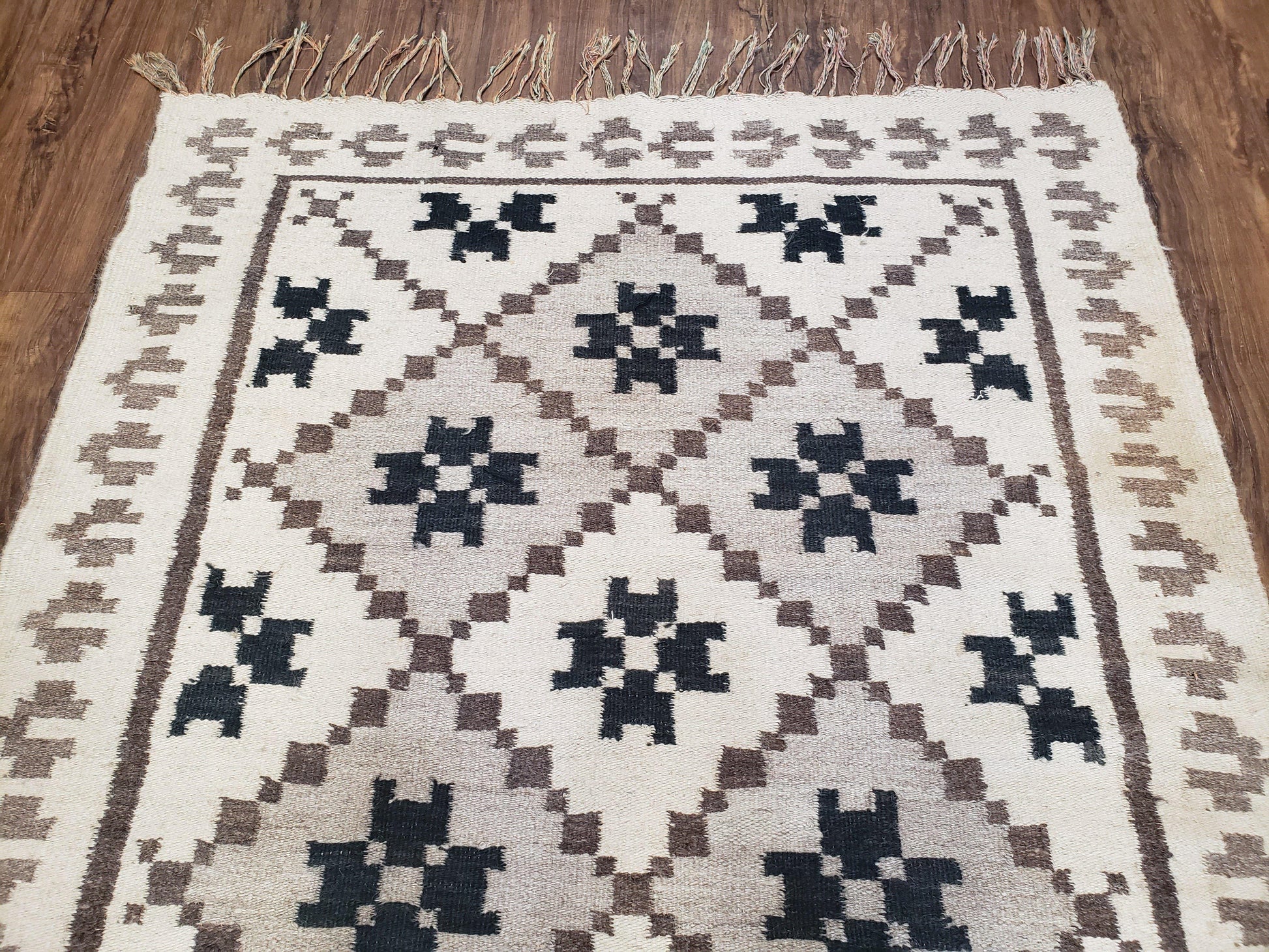 Semi Antique South American Blanket 4x8, Wool Hand-Woven Flatweave Kilim Rug, Handmade Antique Vintage Runner, Ivory & Blue, Diamond Panel - Nuvé