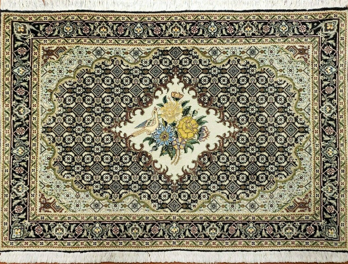 Small Persian Rug 2.4 x 3, Birds and Flowers, Finely Hand Knotted - Nuvé