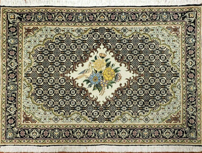 Small Persian Rug 2.4 x 3, Birds and Flowers, Finely Hand Knotted - Nuvé