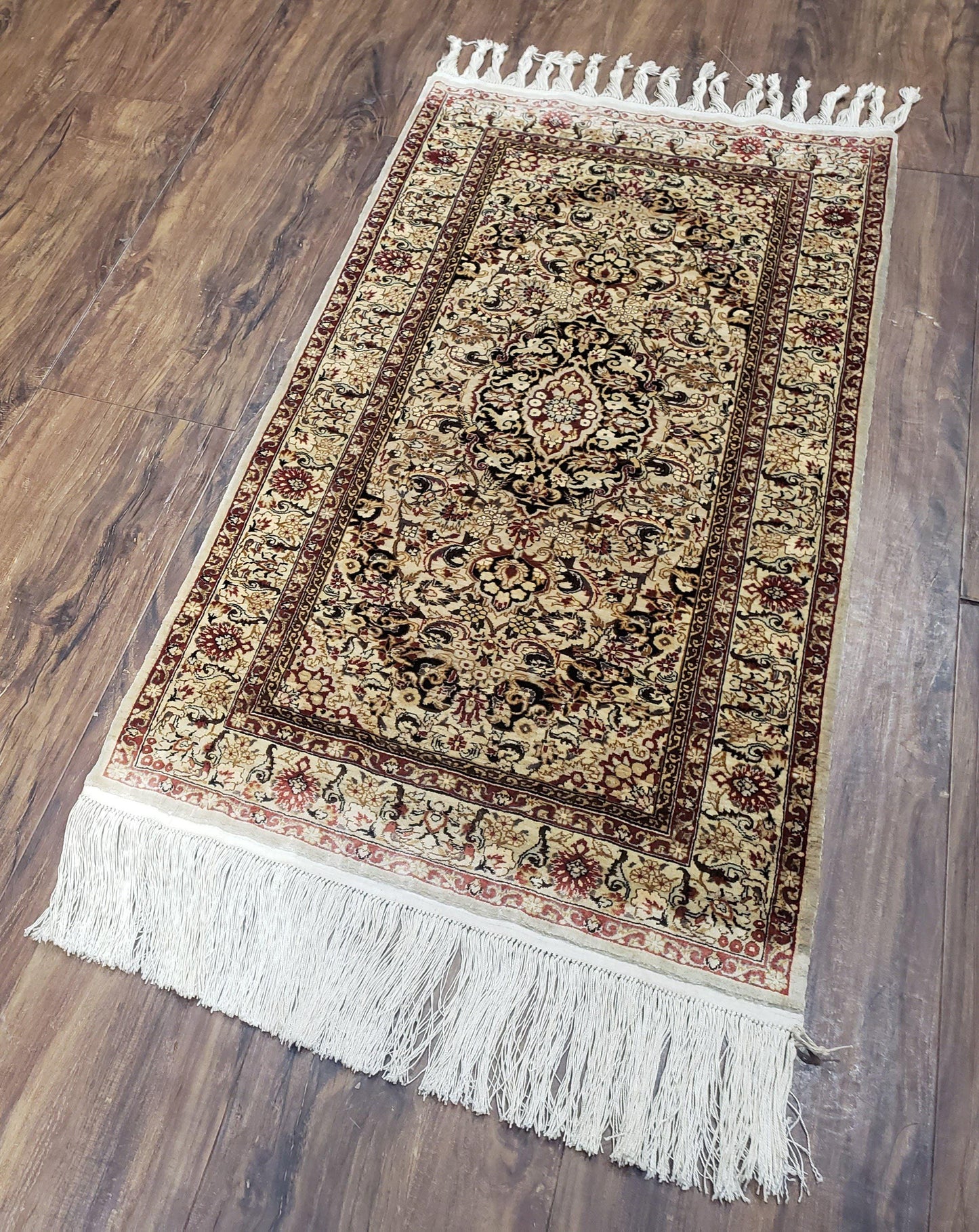 Silk Oriental Rug 1' 7" x 3', Very Fine Silk Carpet, Small Silk Rug, Traditional Floral Medallion, Hand-Knotted Cream Beige Vintage Silk Rug - Nuvé