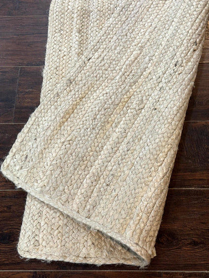 Modern Jute Runner Rug 2.7 x 10, Rug for Hallway or Kitchen, Farmhouse Rug - Nuvé