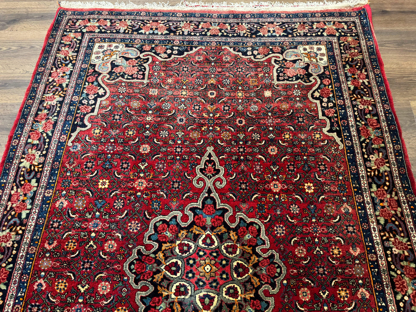 Antique Persian Rug 5x7, Red, Fine 260 KPSI, Bidjar Carpet - Nuvé
