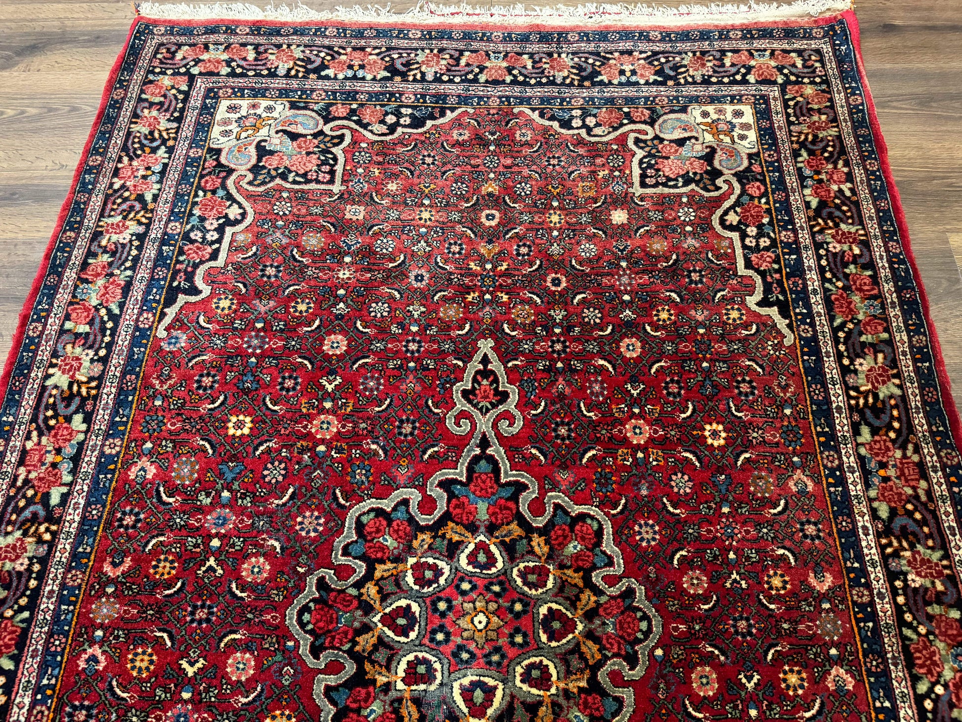Antique Persian Rug 5x7, Red, Fine 260 KPSI, Bidjar Carpet - Nuvé