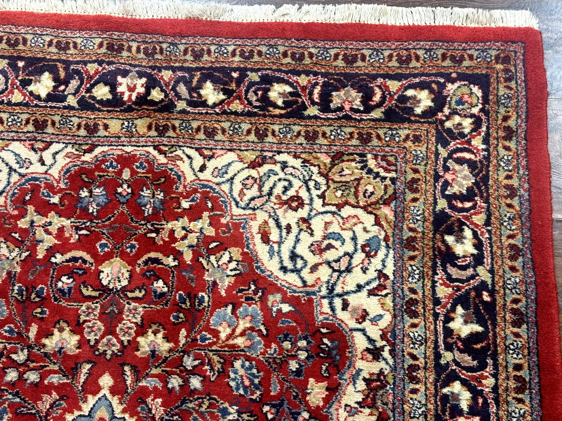 Persian Sarouk Rug 4x7, Red Navy Blue Vintage Wool Medallion Carpet - Nuvé