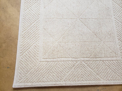 3x5 Karastan Sisal Rug Collection, Design 379/80504, Sambava II, 3'6 x 5'3, Beige Karastan Rug with Label, Authentic Karastan, Entryway Rug - Nuvé