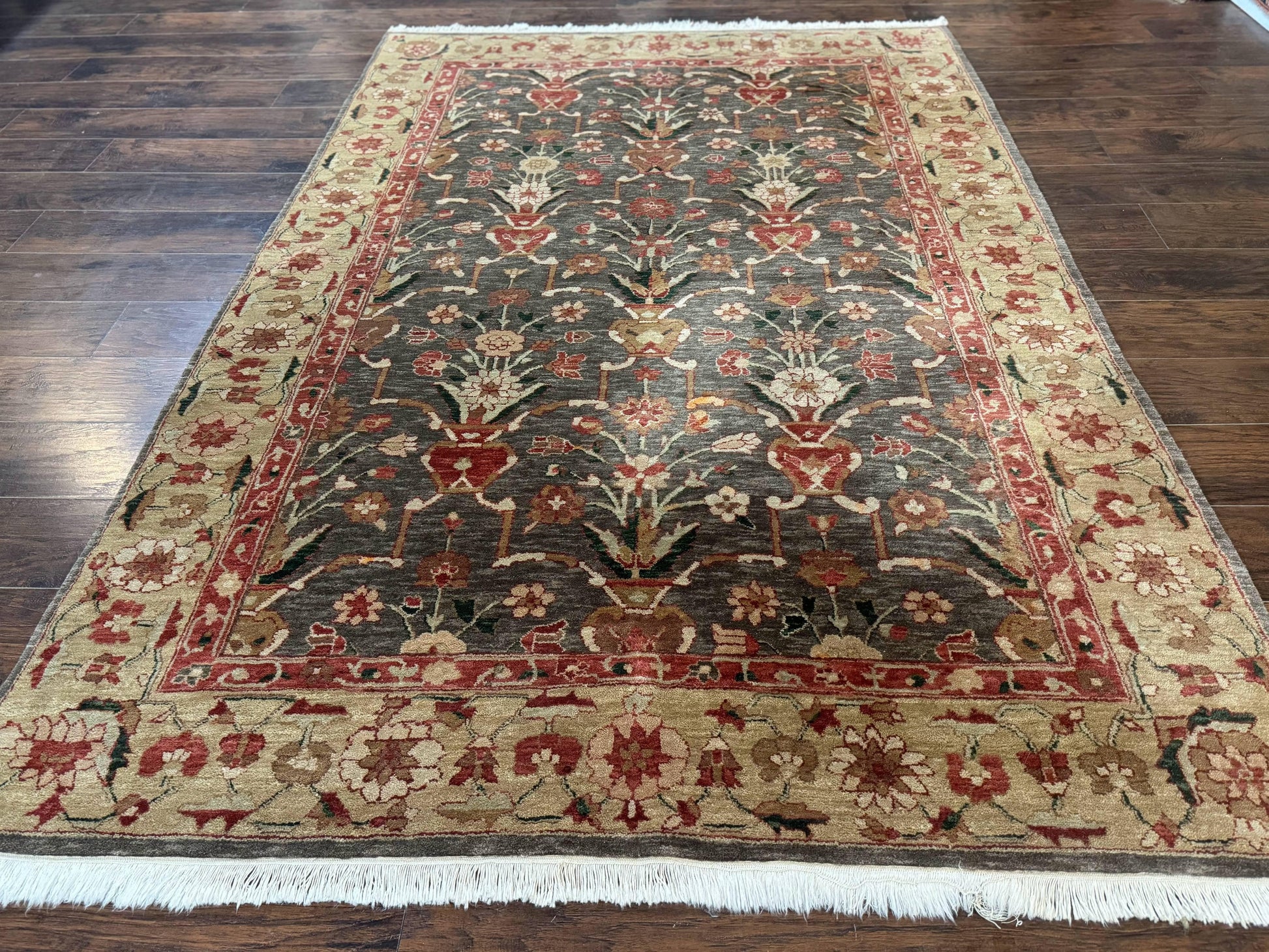 Pak Persian Mahal Rug 6x9, Floral Handmade Wool Traditional Oriental Carpet - Nuvé