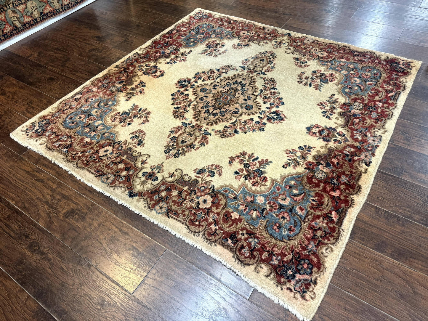 Square Persian Kerman Rug, Beige/Cream and Light Blue, Traditional Persian Rug, 5.5 x 5.5 ft - Nuvé