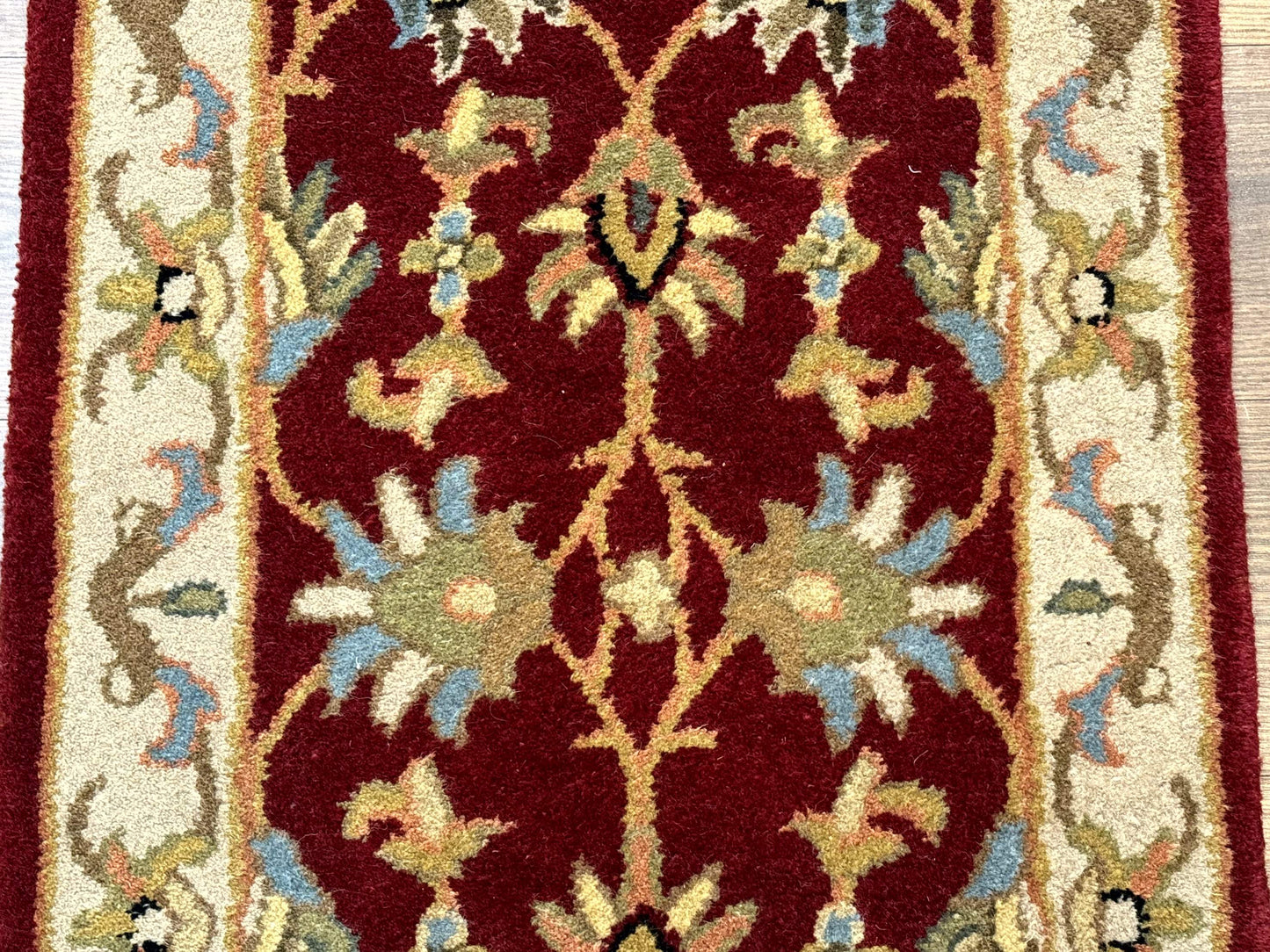 Small Floral Wool Rug 2x3, Safavieh Heritage Collection, Dark Red & Cream - Nuvé