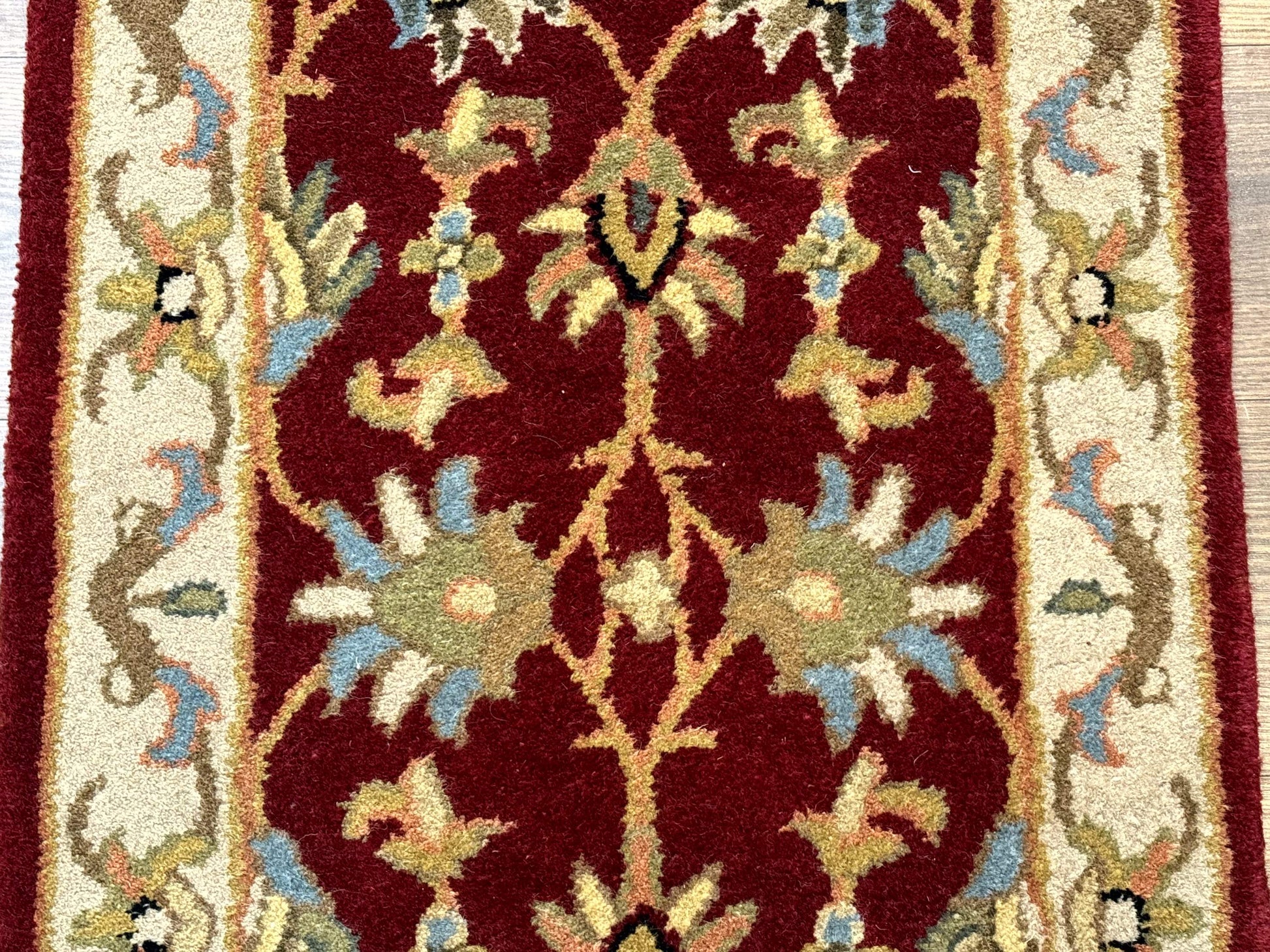 Small Floral Wool Rug 2x3, Safavieh Heritage Collection, Dark Red & Cream - Nuvé