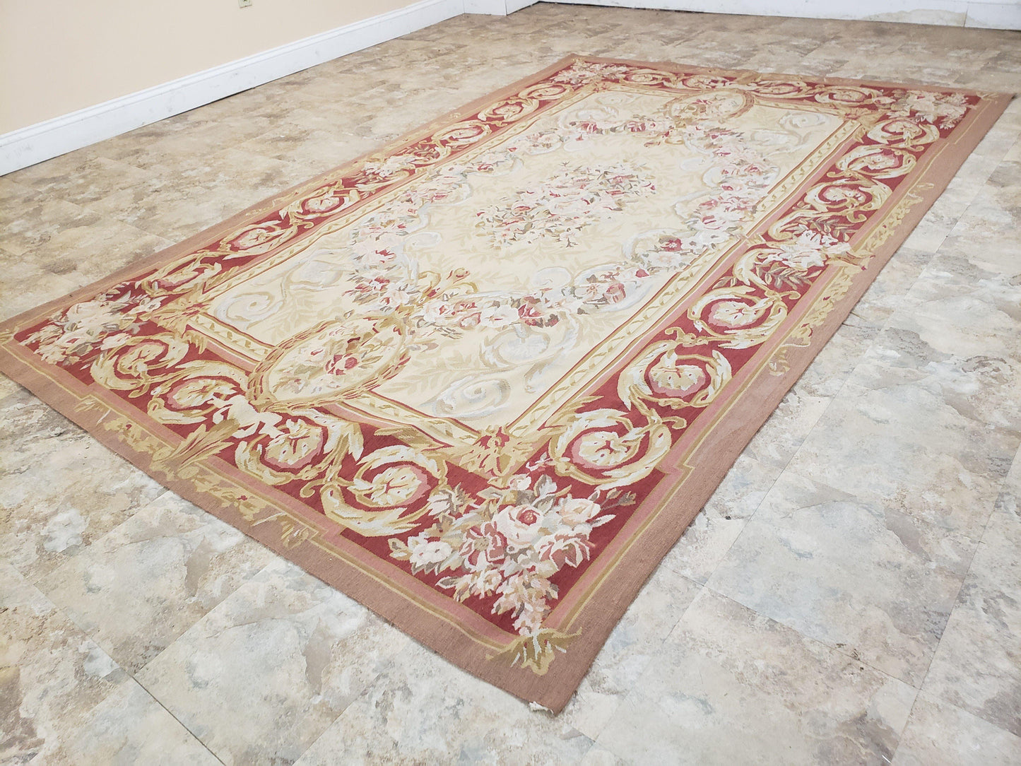 Aubusson Rug 6x9, Elegant Flatweave Rug, Aubusson Savonnerie 6 x 9 Flatweave Area Rug, Cream and Red, Wool Hand Woven Carpet, Medium Size - Nuvé