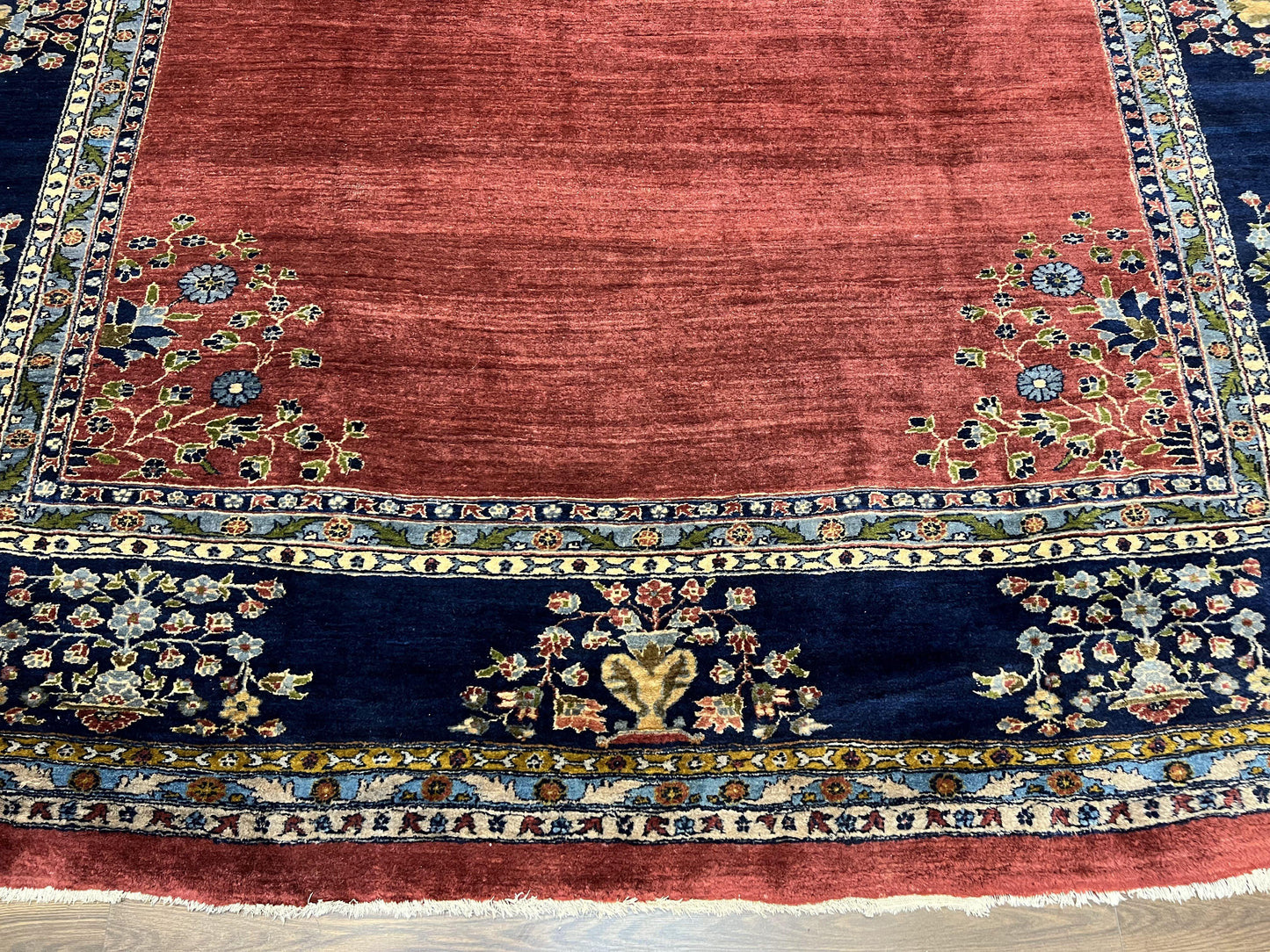 Large Persian Sarouk Rug 10x17, Open Field, Red and Navy Blue, Palace Sized Oversized Hand Knotted Wool Oriental Carpet Flowers Vases Antique 1920s - Nuvé