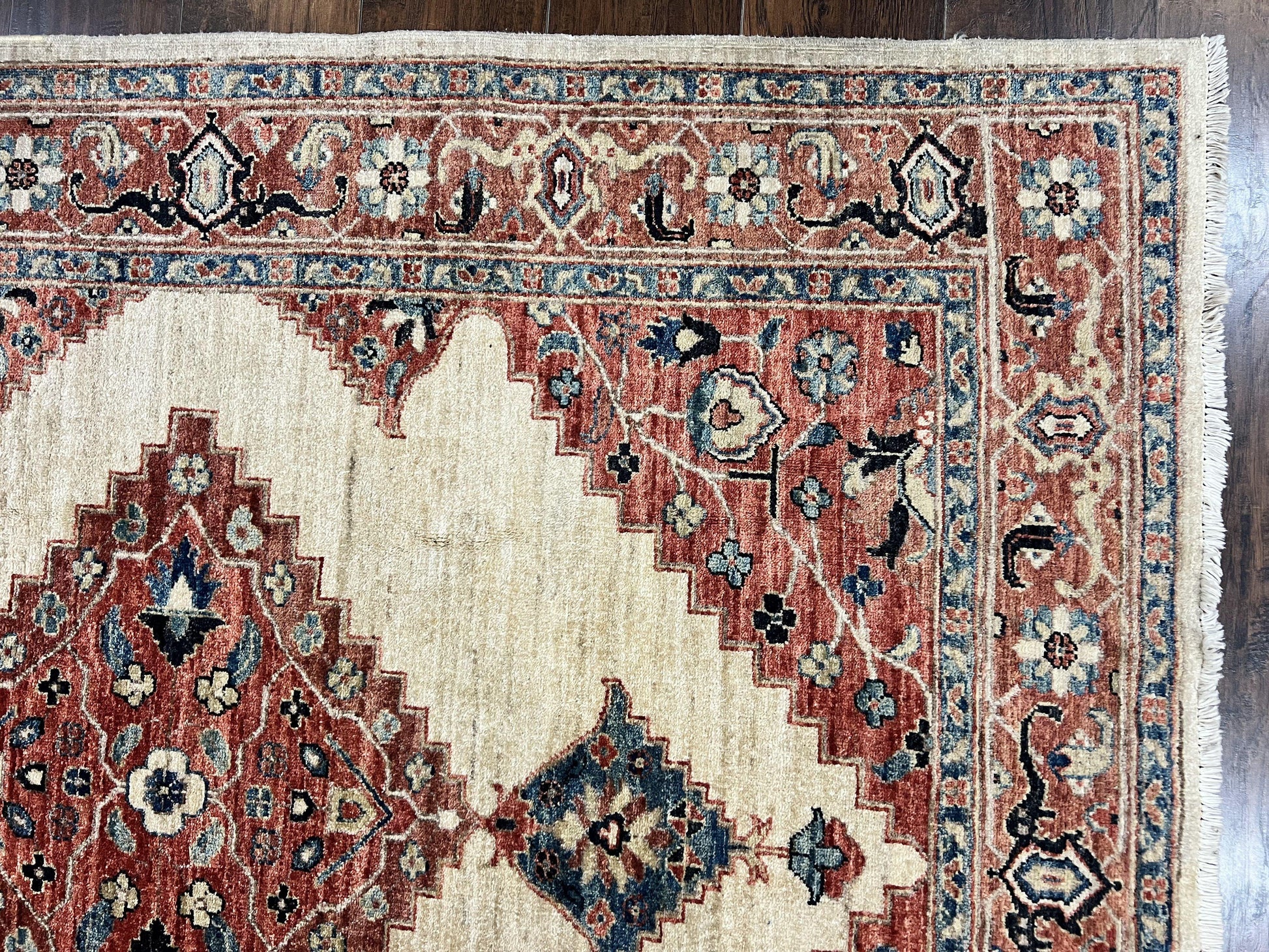 Peshawar Rug 5x7, Wool Hand Knotted Handmade Vintage Carpet, Serapi Design, Pakistani Rug 5 x 7 ft, Medium Sized, Geometric Rug - Nuvé