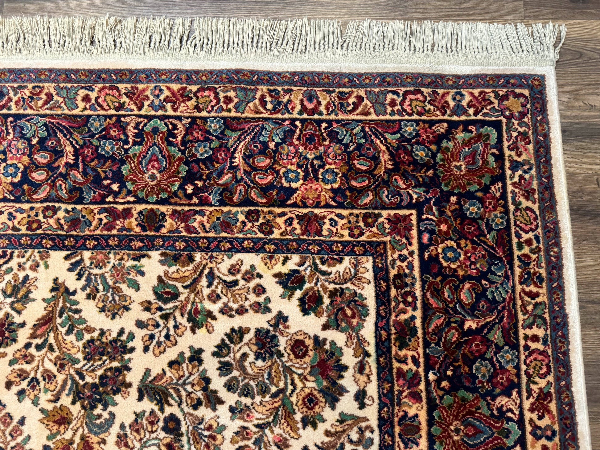 Karastan Rug 8.8 x 10.6 Ivory Sarouk #700/760, Wool Discontinued Original 700 Series - Nuvé