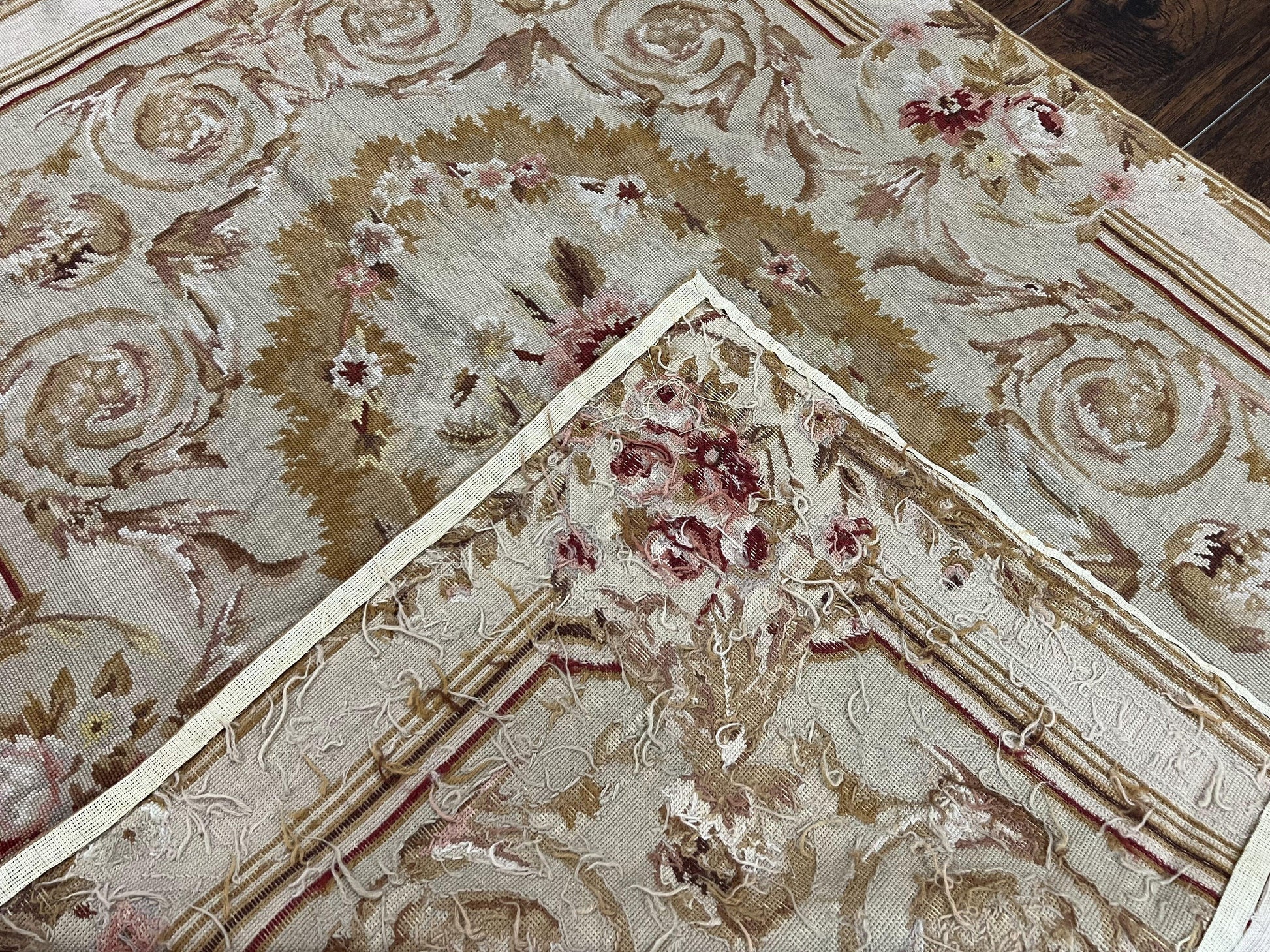 Aubusson Needlepoint Rug 4x5 ft, Beige and Tan, Aubusson Savonnerie Vintage Carpet, Handwoven Handmade Wool Rug, European Design Floral Rose - Nuvé