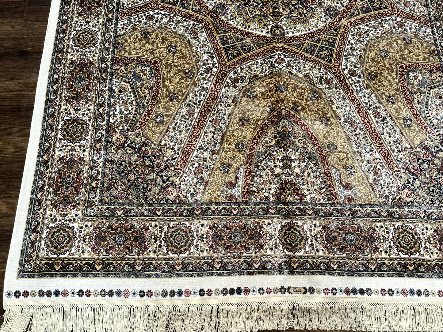 Turkish Silk Rug 5 x 7.6, Dome Design, Bamboo Silk, New - Nuvé