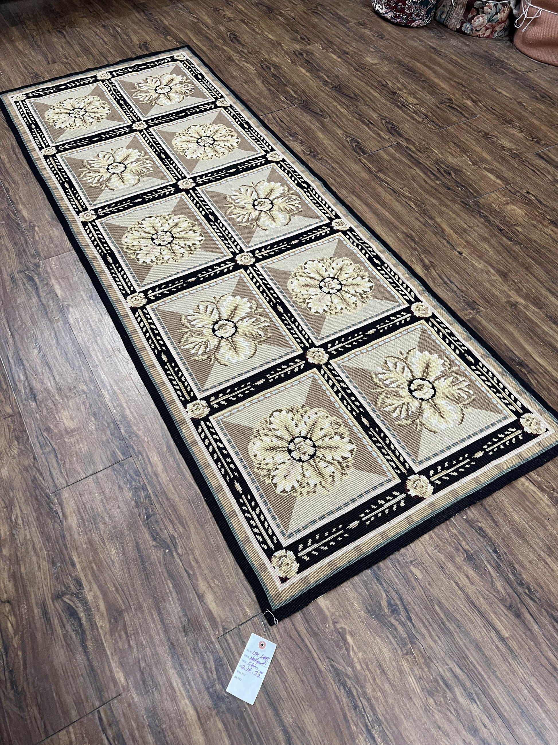 Needlepoint Runner Rug 3x8 Panel Design Rug, Flatweave Runner Rug, English Design, Floral, Short Runner Rug, Black and Beige Wool Hand-Woven - Nuvé