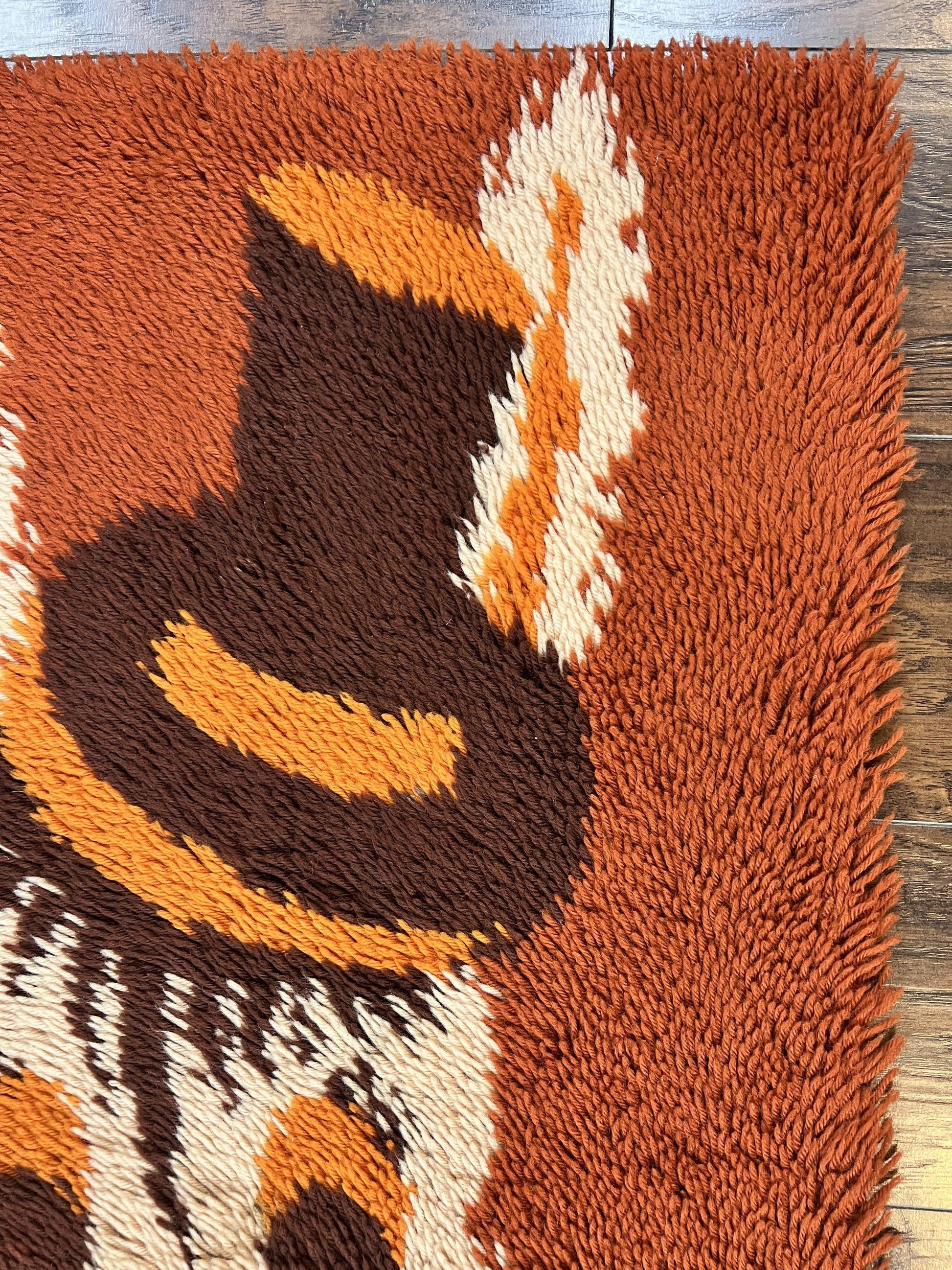 Rya Shag Rug 2x4, Rabbit in Top Hat, Wool, Orange, Vintage 1960s Danish Shag Rug - Nuvé