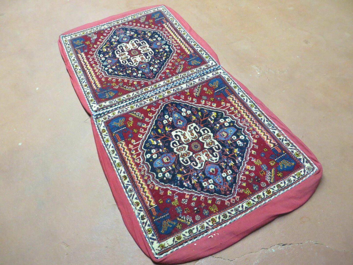 2'X 4' Antique Handmade Turkish Floral Oriental Wool Rug Pillow Case Cushion - Nuvé