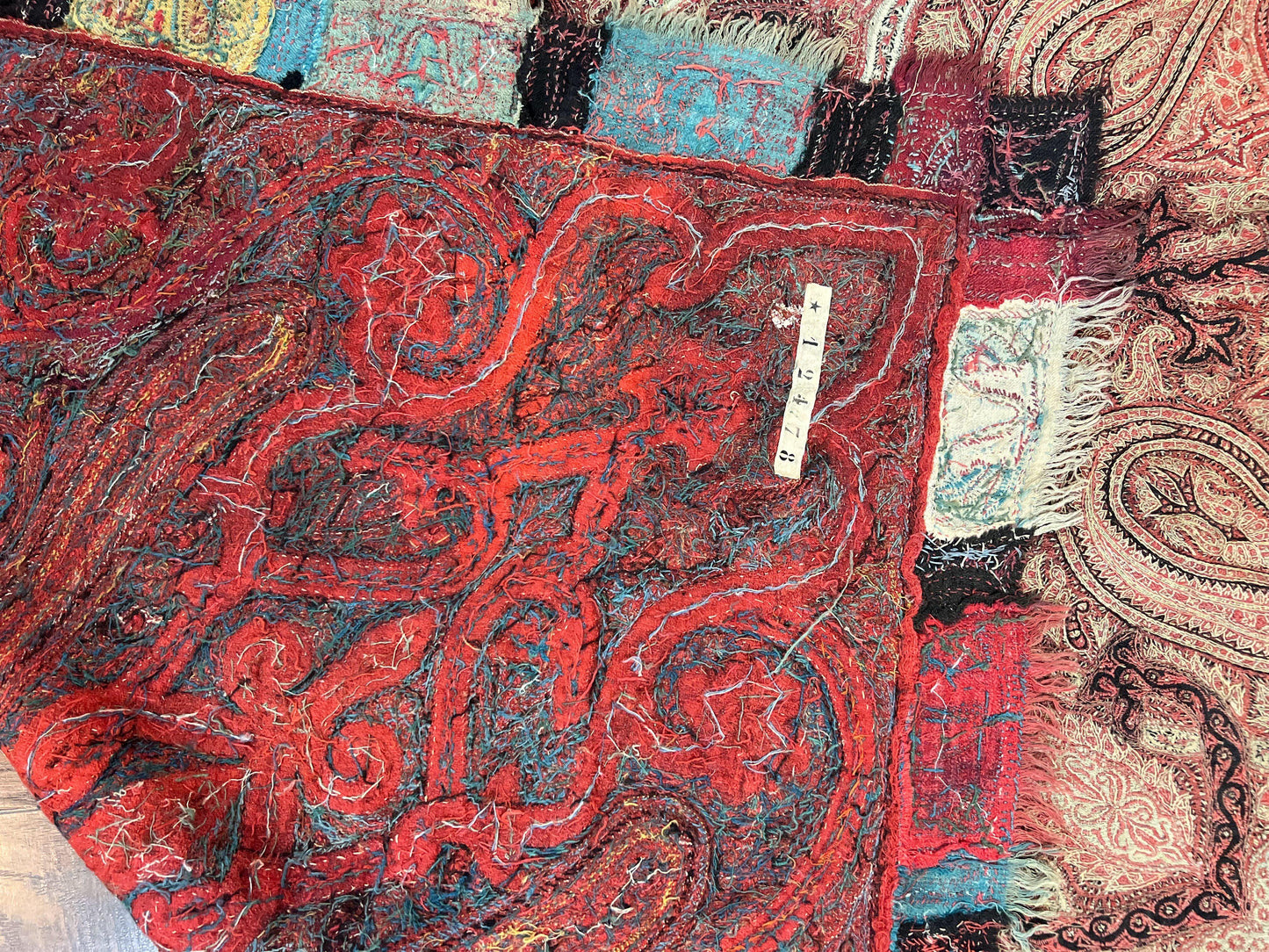 Antique Indian Kashmiri Shawl, Needlework, Signed By Masterweaver, Handmade, Rare - Nuvé
