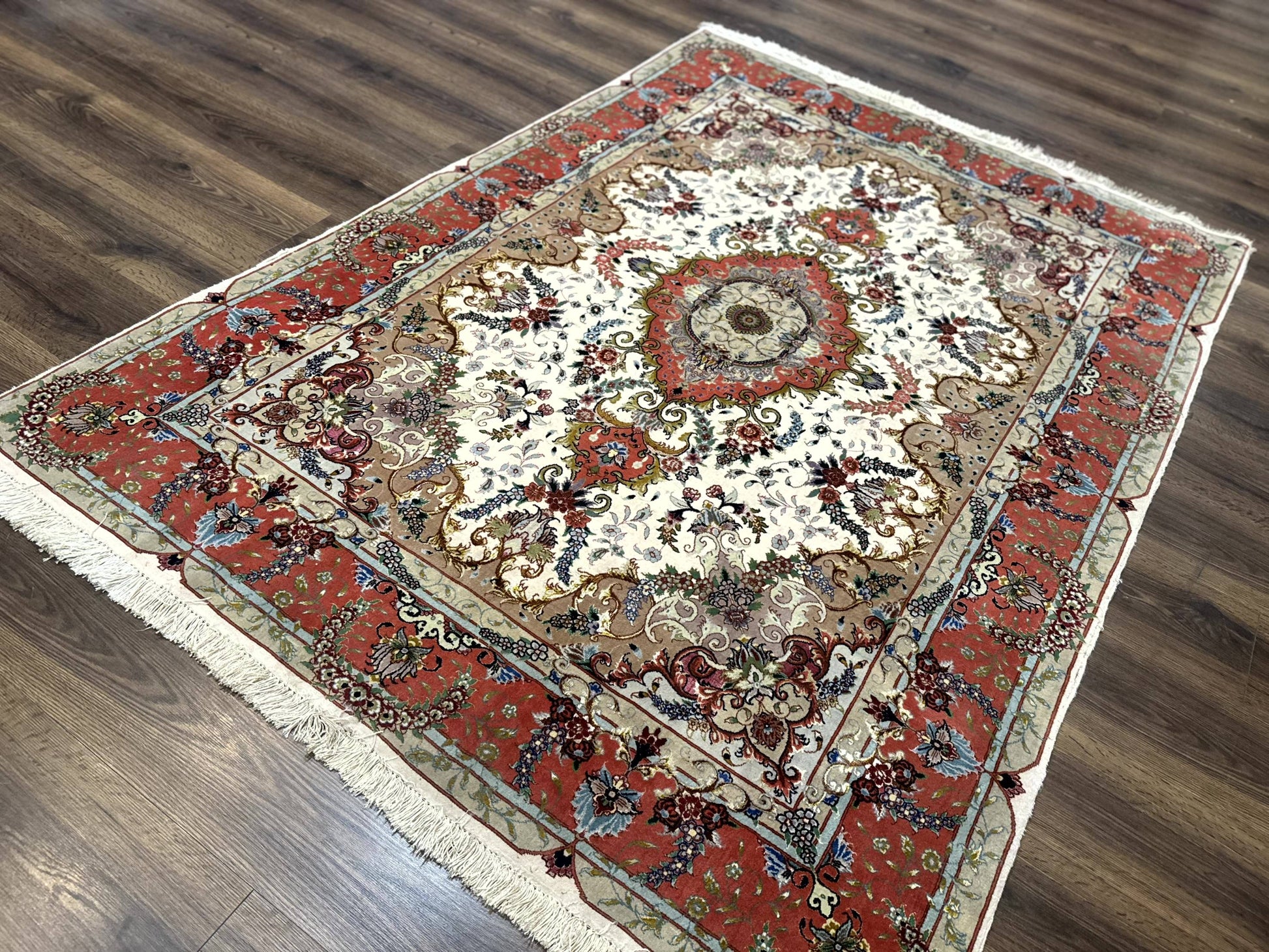 Wonderful Persian Tabriz Rug 5x7, Very Fine 440 KPSI, Ivory and Coral, Rare - Nuvé