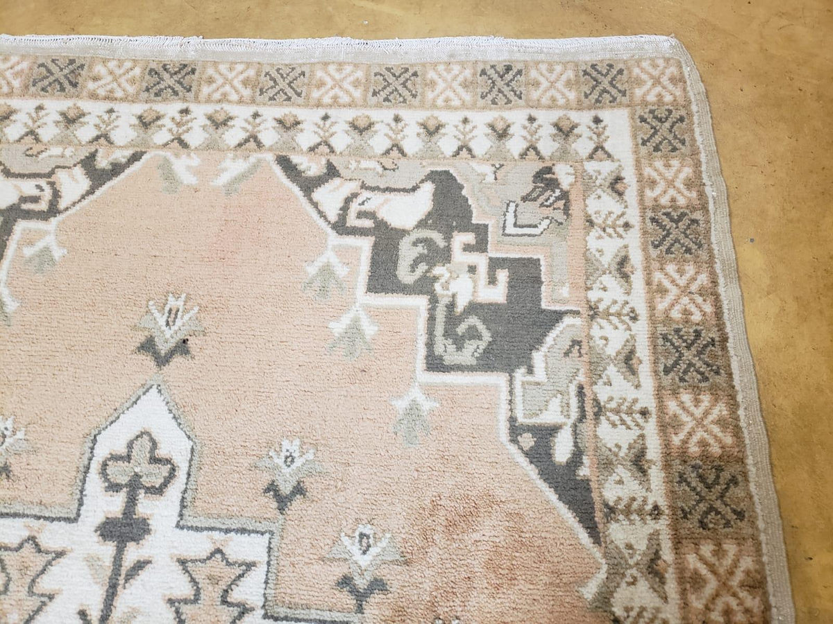 Antique Moroccan Rug 5x7 Tribal Carpet, Hand-Knotted Soft Wool Pile, 5 x 7 Area Rug, Berber Rug, Geometric Open Field Medallion, Pink Ivory