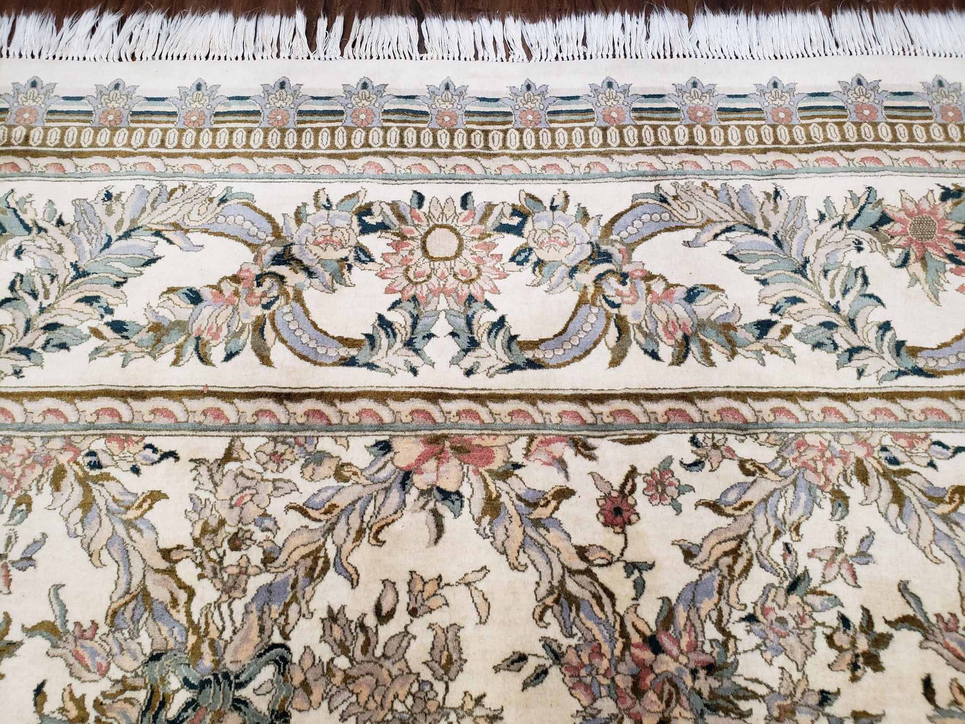Pak Persian Floral Rug 11 x 12.6, Ivory, Very Fine, Hand Knotted - Nuvé