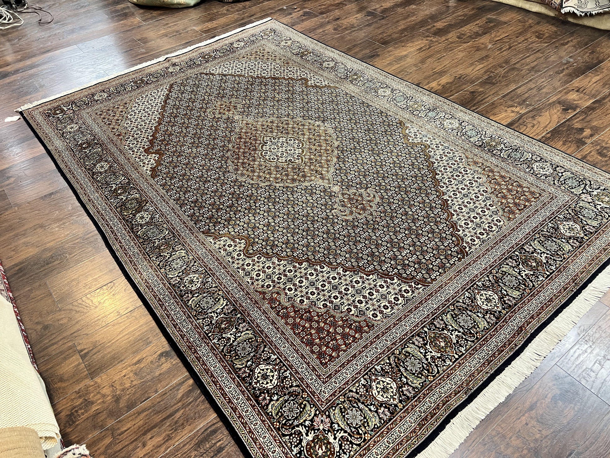 Wonderful Persian Tabriz Rug 7x10 ft, Very Fine 50 Raj 350 KPSI Oriental Carpet, Herati Mahi Pattern, Authentic Hand Knotted Handmade Wool Vintage - Nuvé