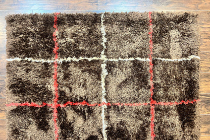 Shag Rug 6x8, Brown, Panel Design - Nuvé