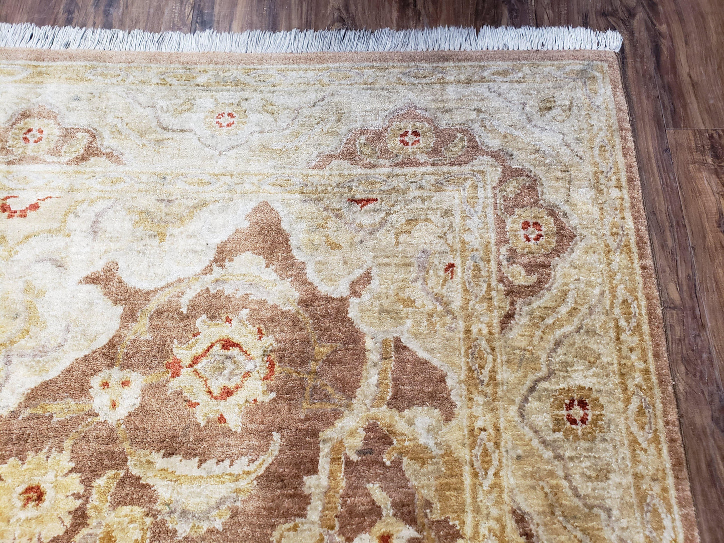 6x9 Pakistani Peshawar Rug, Handmade Wool Carpet, Soft Neutral Colors Rug, Vintage Rug for Modern Home - Nuvé