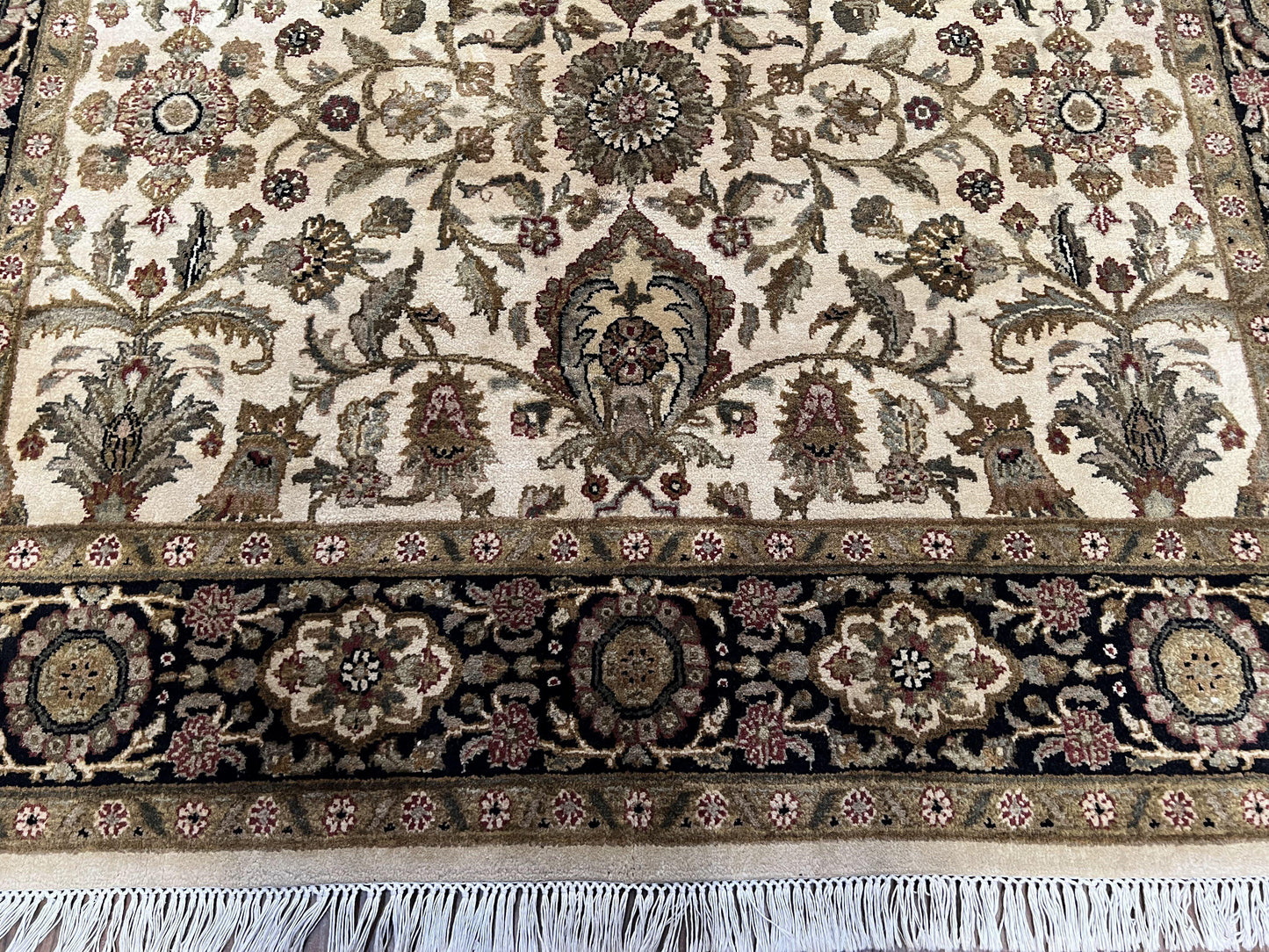 Indo Mahal Rug 6x9, Indian Floral Carpet 6 x 9, Beige and Black, Allover Design, Living Room Rug, Bedroom Rug, Traditional Rug, Vintage Rug - Nuvé