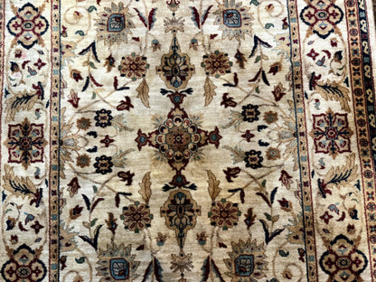 Karastan Rug 5.9 x 8.6, Karastan Traditions Amritsar Pattern Design 510, New Zealand Wool, Karastan Area Rug - Nuvé