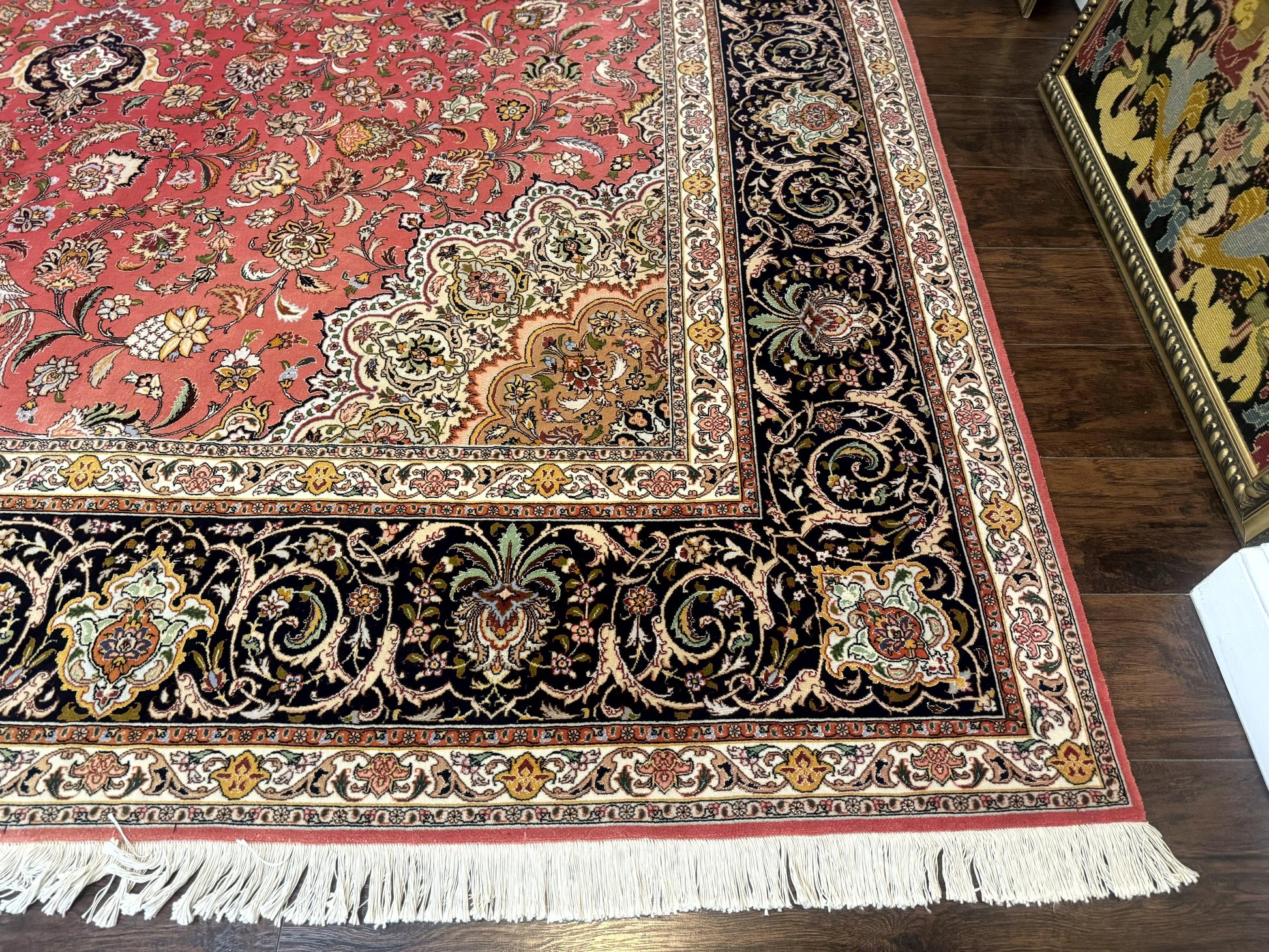 Persian Tabriz Rug 10x13 – Floral Medallion & Birds, Wool & Silk, 330 KPSI - Nuvé