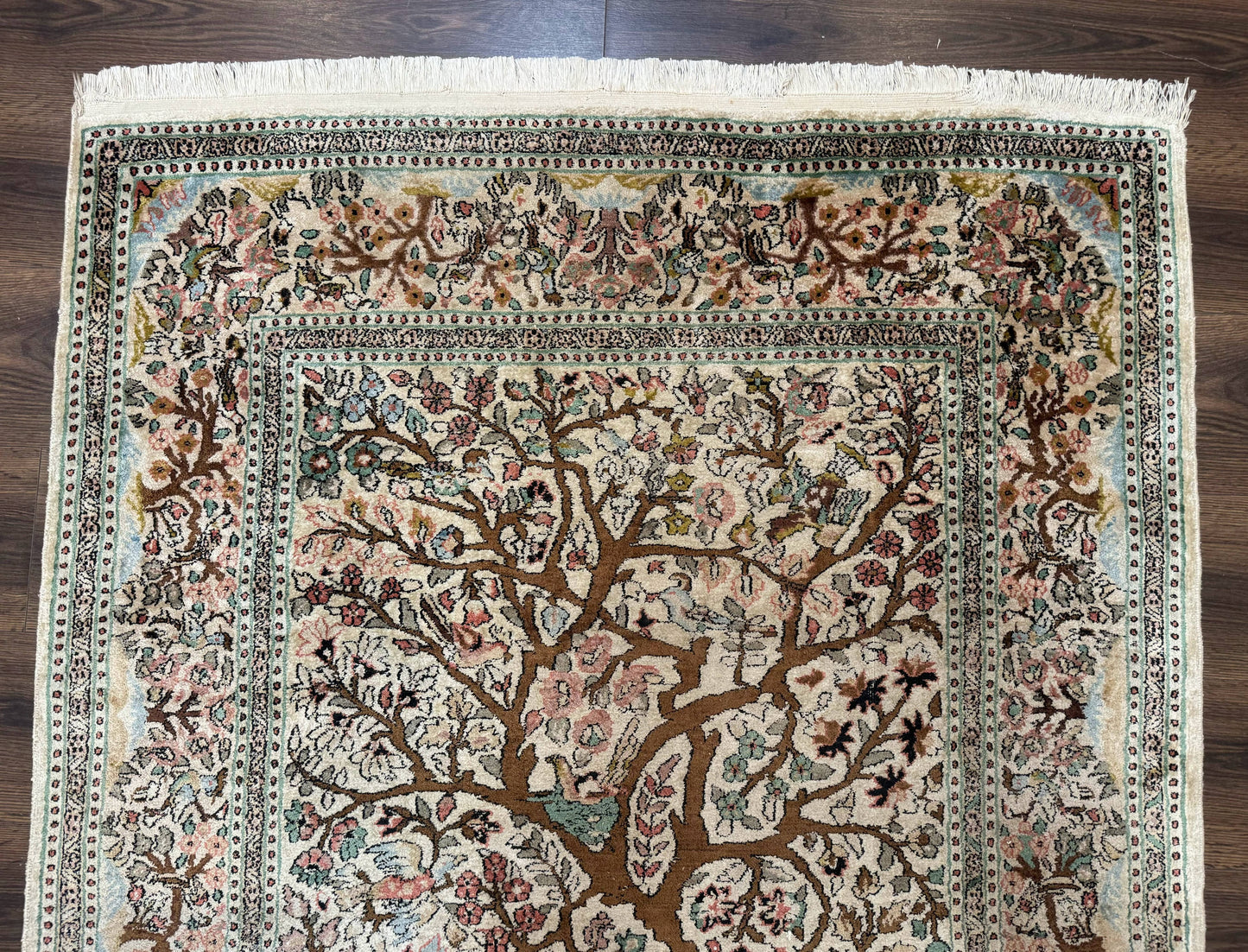 Indian Kashmiri Silk Rug 4x7, Tree of Life Design, Very Fine 380 KPSI, Birds - Nuvé